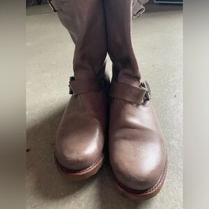 FRYE engineer boot in gray